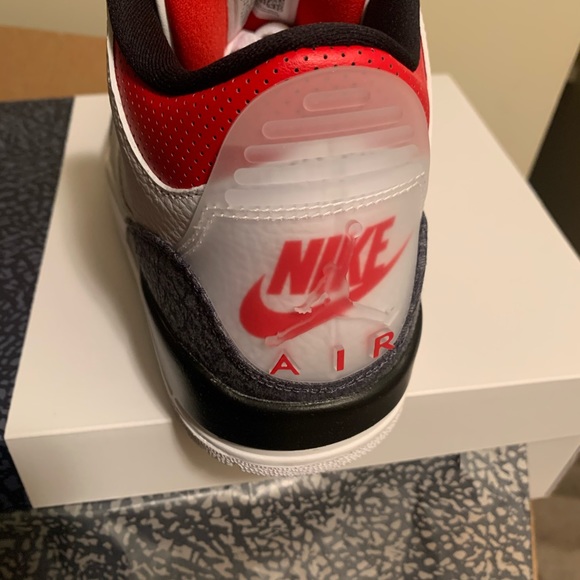 Jordan 3 fire red